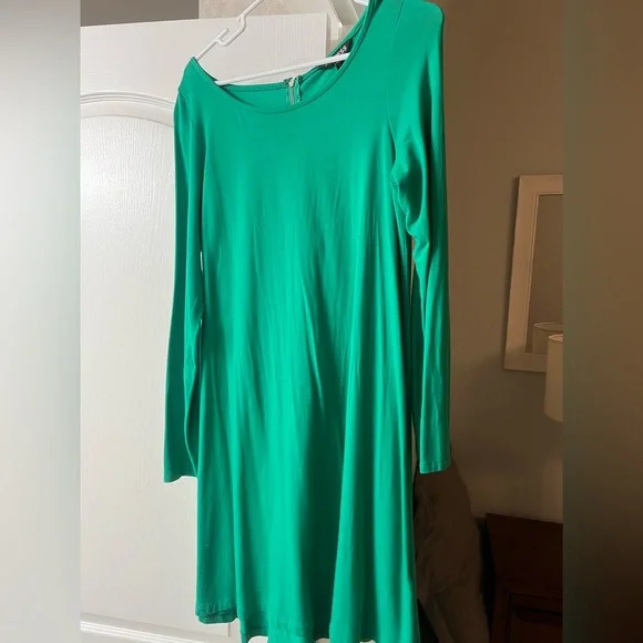 Express | Dresses | Emerald Green Express Shift Dress | Poshmark Express | Dresses | Emerald Green Express Shift Dress | Poshmark